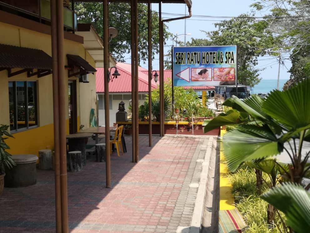 Seri Ratu Hotel & Spa Port Dickson Exterior foto