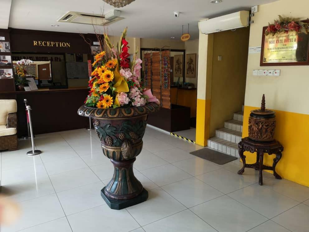 Seri Ratu Hotel & Spa Port Dickson Exterior foto